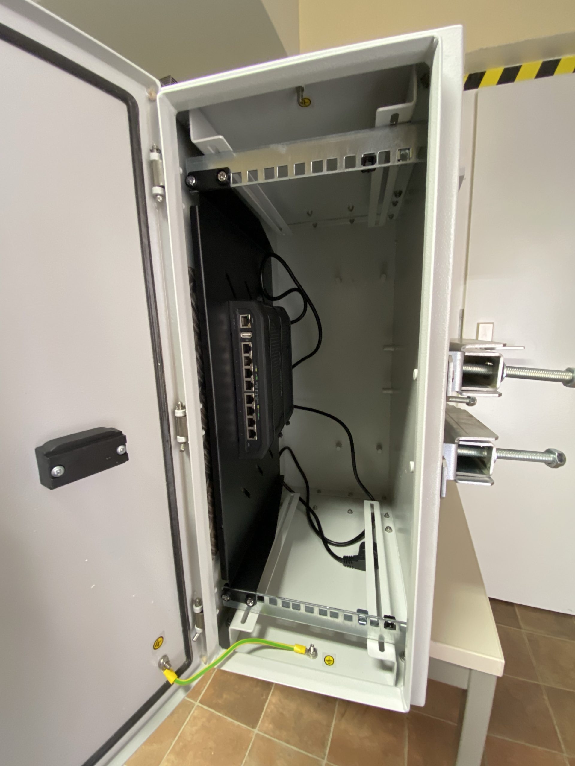 Neuer Outdoor Schrank für DB0GMN