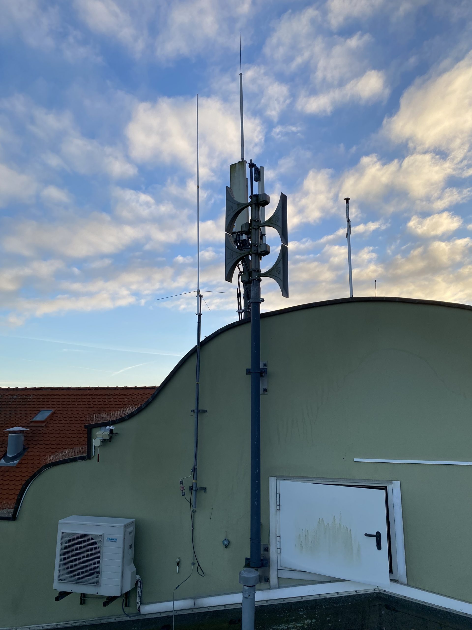 DB0RUG nun ans Hamnet angebunden